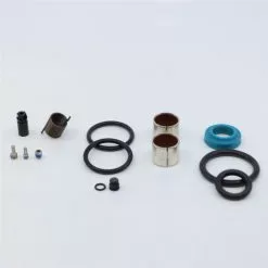 SRAM 200 Hour/1 Year Service Kit Super Deluxe Coil Remote (2018+)